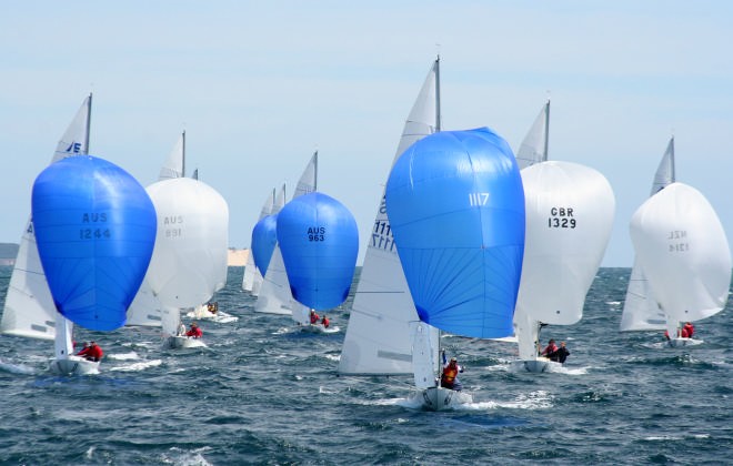 Fleet approaches first mark - Day 4 Audi Etchells Worlds 2006 © Sail-World.com /AUS http://www.sail-world.com